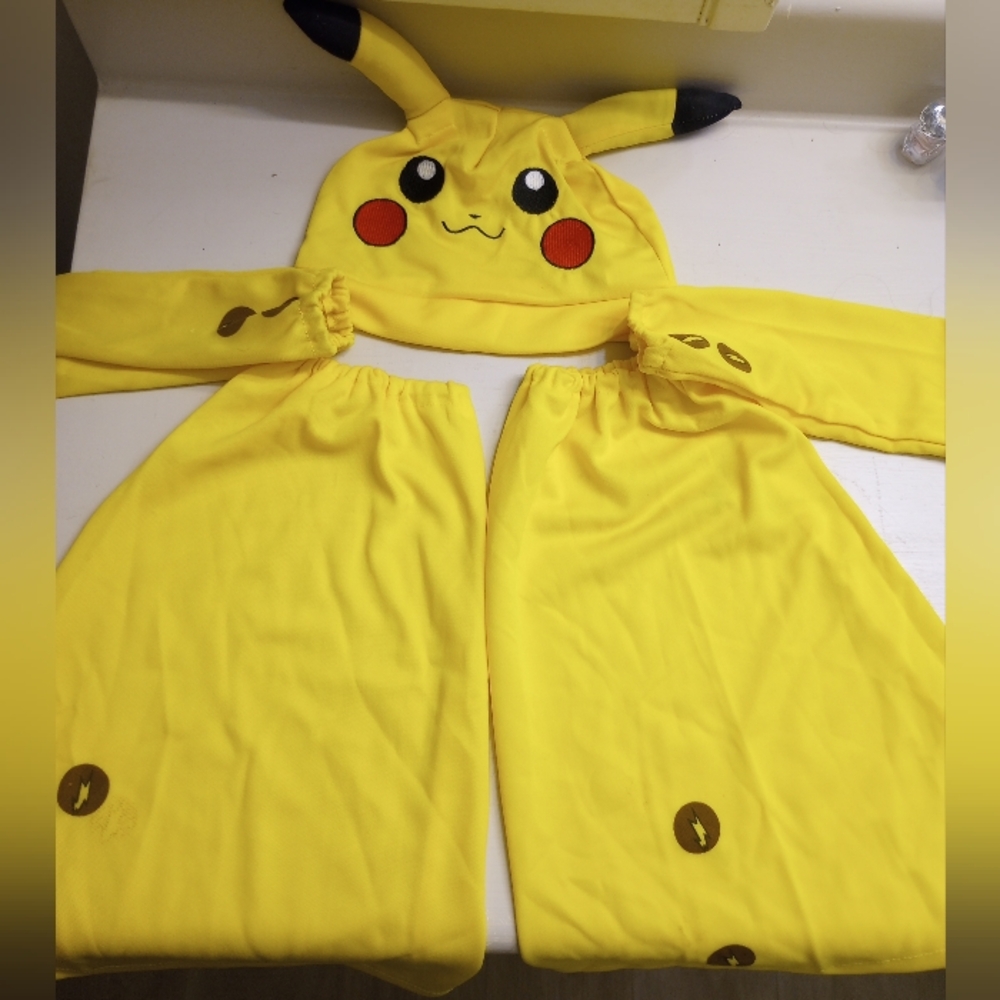 Pokemon Kids Pikachu Cosplay/Halloween Costume